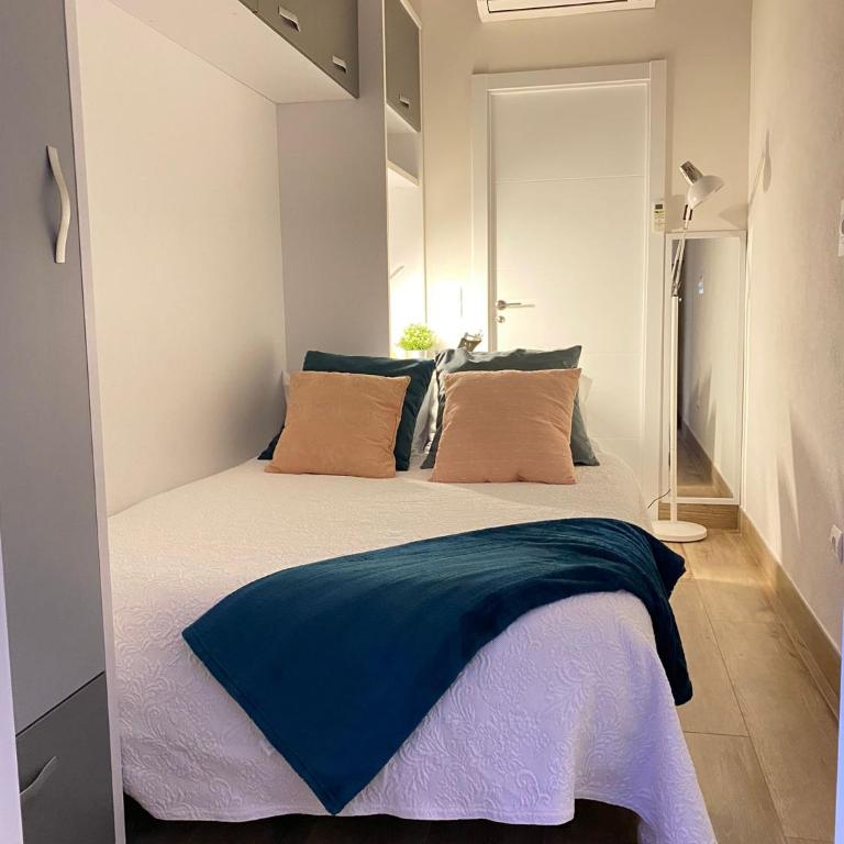 Céntrico. Atocha-Lavapiés. Nuevo. 100% Equipado. - Apartamento de 1 dormitorio - 18
