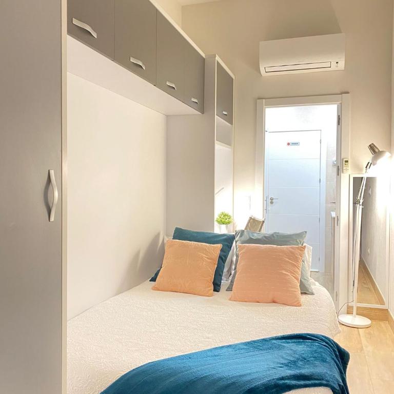 Céntrico. Atocha-Lavapiés. Nuevo. 100% Equipado. - Apartamento de 1 dormitorio - 20