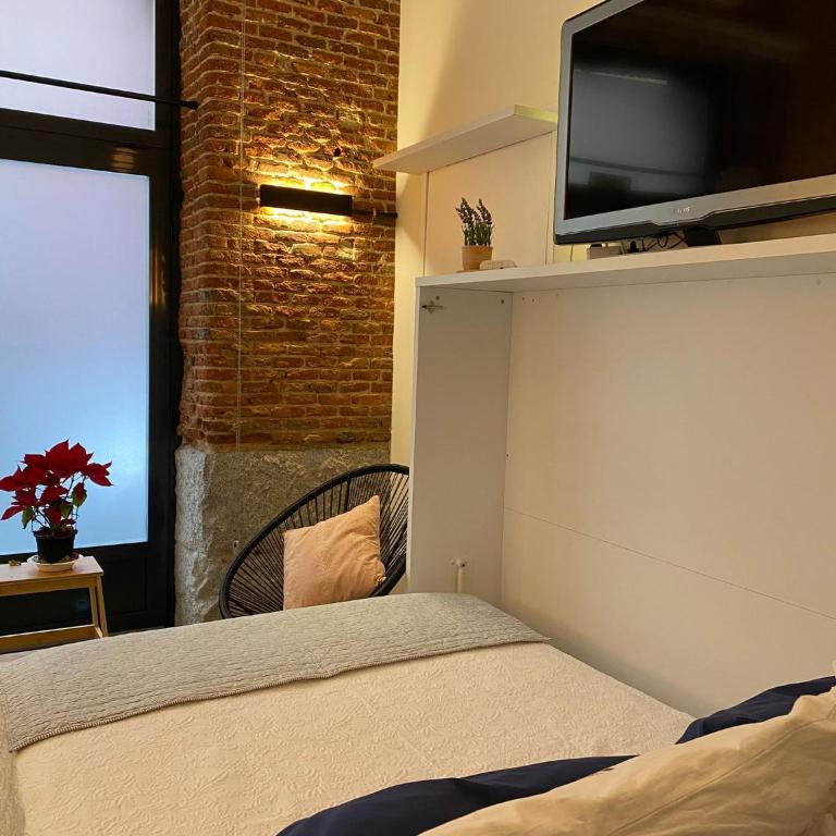 Céntrico. Atocha-Lavapiés. Nuevo. 100% Equipado. - Apartamento de 1 dormitorio - 5