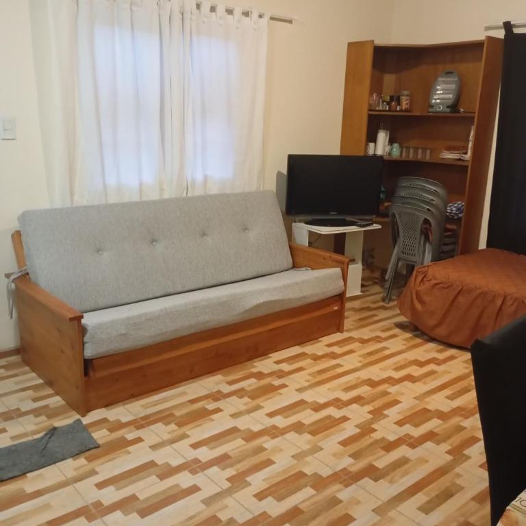 Se alquila casa en barrio privado - Apartamento de 1 dormitorio - 18