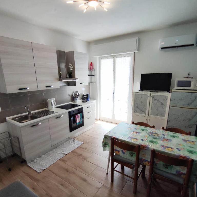 Renesmee Beach Apartment - Appartamento con 2 Camere da Letto - 14