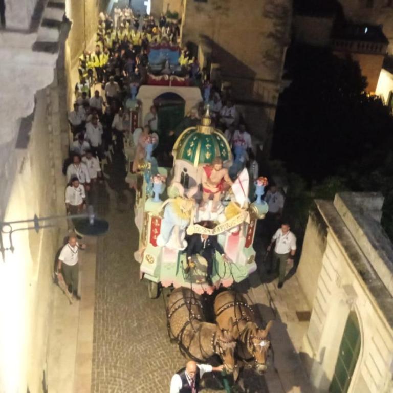 BeB Ventura - Camera Matrimoniale con Balcone - 29