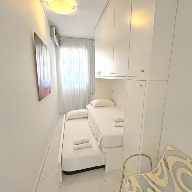 Sea Front Penthouse Cote d Azur - Appartement - Vue sur Mer - 38