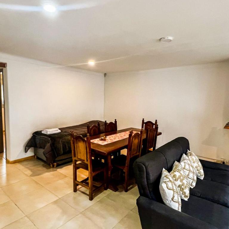 Rent Up - Bariloche, Casa a pasos del Centro Civico - Casa de 2 dormitorios - 9
