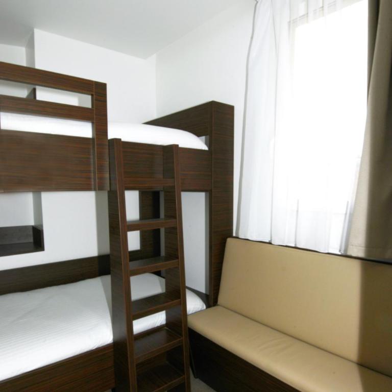 Hôtel & Appartements Monsigny - Chambre Quadruple - 8