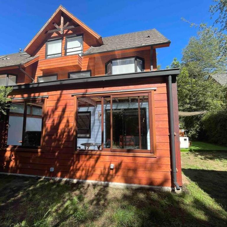Amplia casa para 8 personas con tinaja a 7 minutos de Pucon centro - Four-Bedroom House - 20