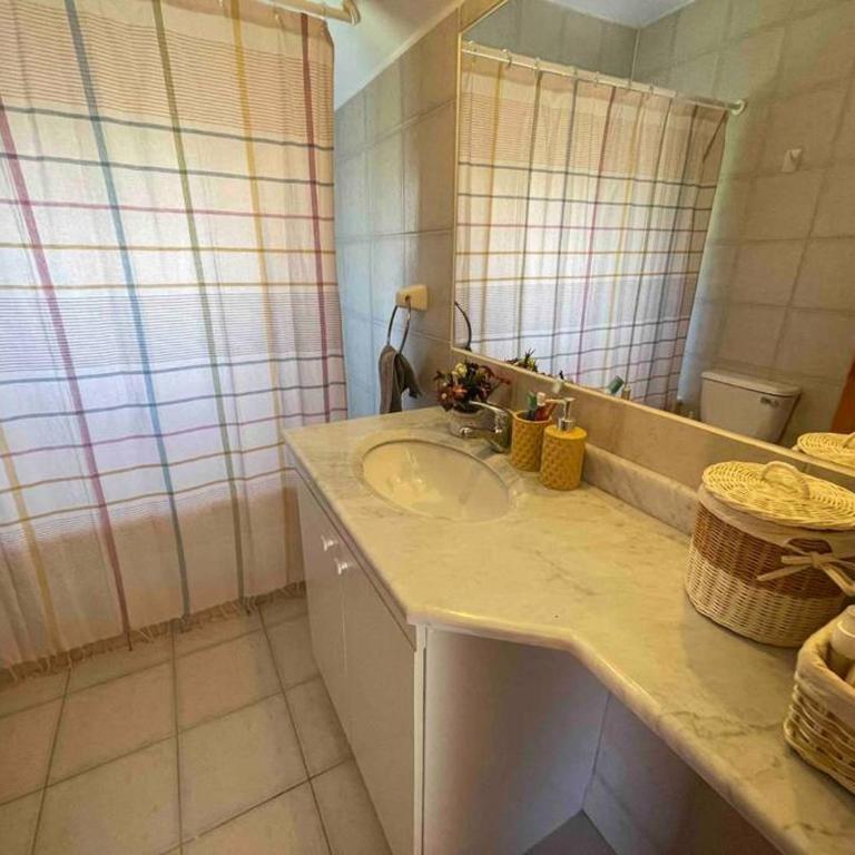 Amplia casa para 8 personas con tinaja a 7 minutos de Pucon centro - Four-Bedroom House - 22