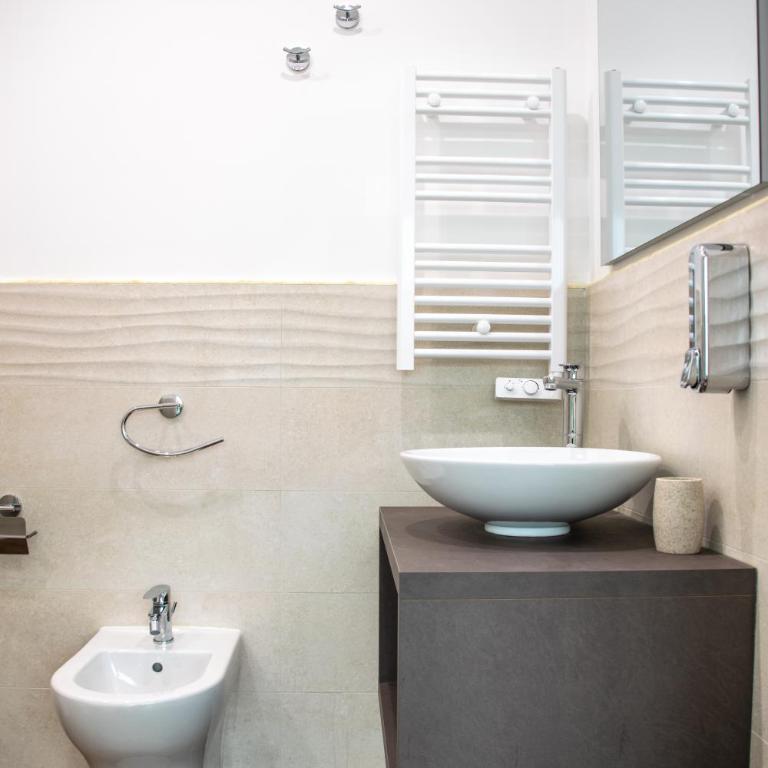Politeama Crystal Rooms - Superior Double or Twin Room with City View - 3