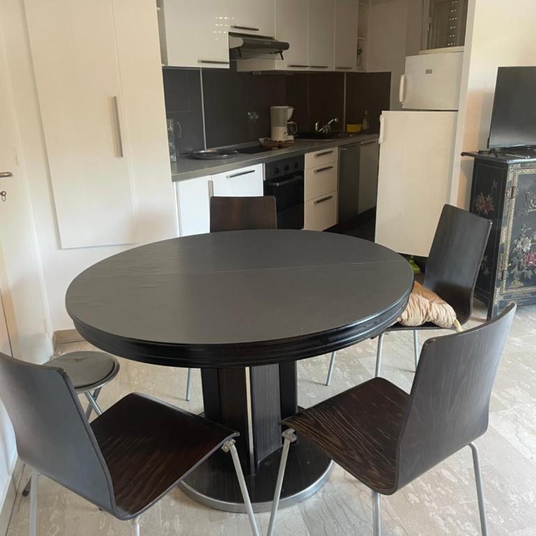 NICE FLAT WITH GARDENS Limites cannes juste 10 MNS CROISETT - Appartement 1 Chambre - 7