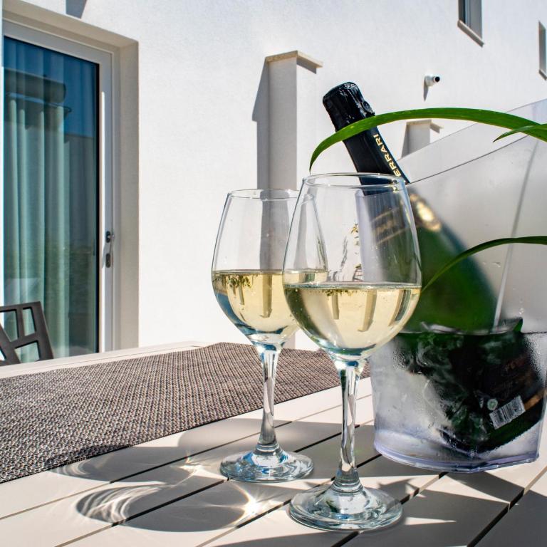 Ferrari Rooms & Apartments - Double Room with Garden View - 8