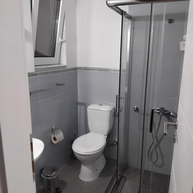 APARTMANI PERGOLO Centar - Studio Apartment - 9