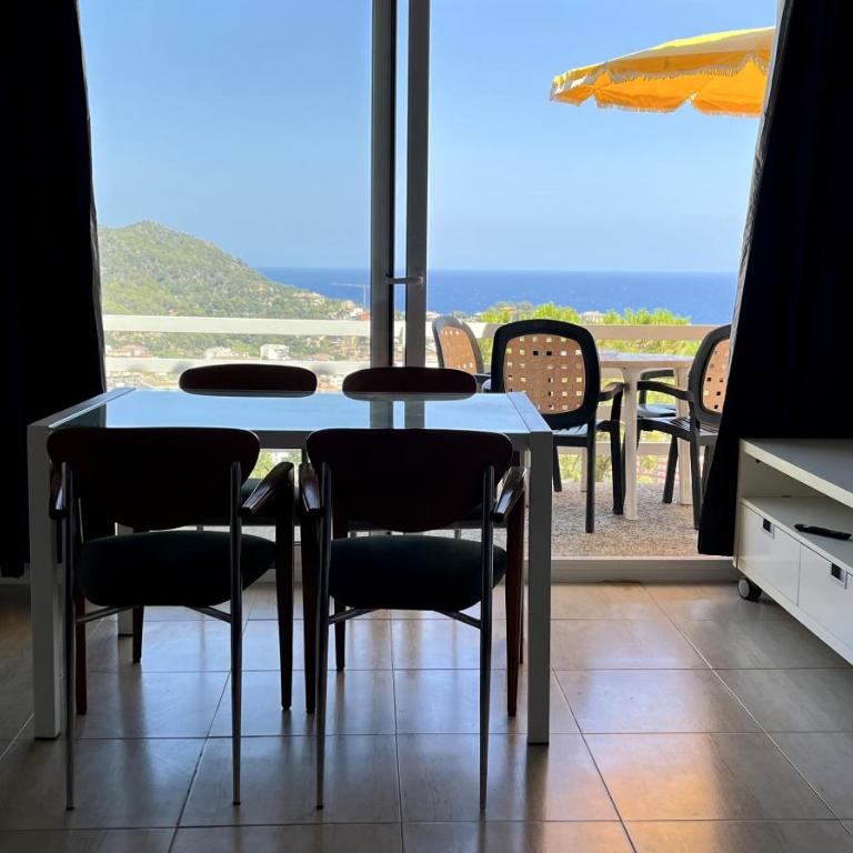 Panoramic view apartments - Apartamento de 2 dormitorios con terraza y vistas al mar - 10