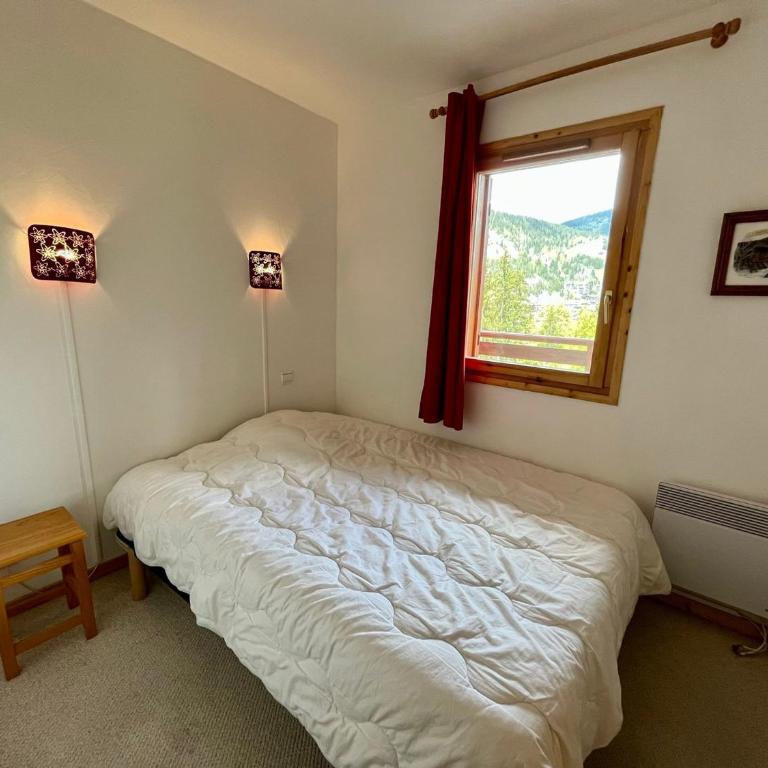 Appartement ski aux pieds, 2 chambres, terrasse et parking couvert - La Clusaz - FR-1-459-49 - Appartamento (6 Adulti) - 9