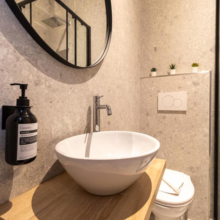 Cunabu Urbano V - Camera Familiare con Bagno Privato - 3