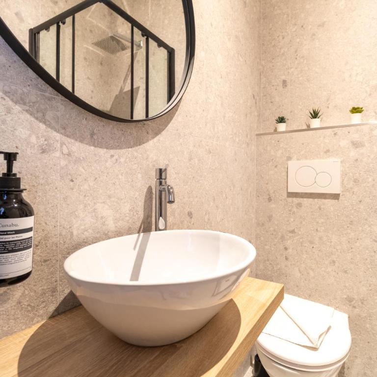 Cunabu Urbano V - Camera Familiare con Bagno Privato - 12