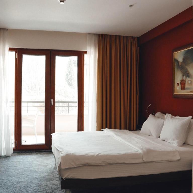 Hotel Pine - Studio with Terrace - 4