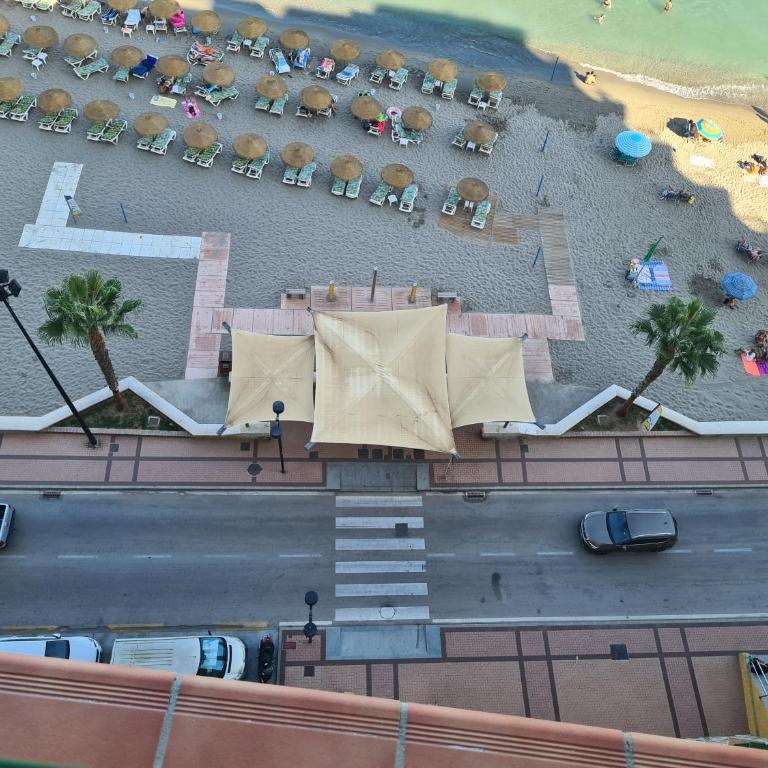 Beach Front Sea View 10th in Fuengirola - Apartamento de 3 dormitorios - 38