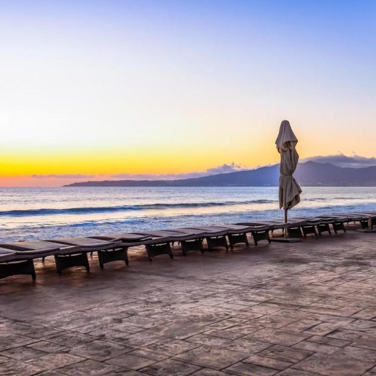 Ocean Front Condo with Pool Sleeps 6 Adults-Quinta del Mar 203 - Apartamento de 2 dormitorios - 33