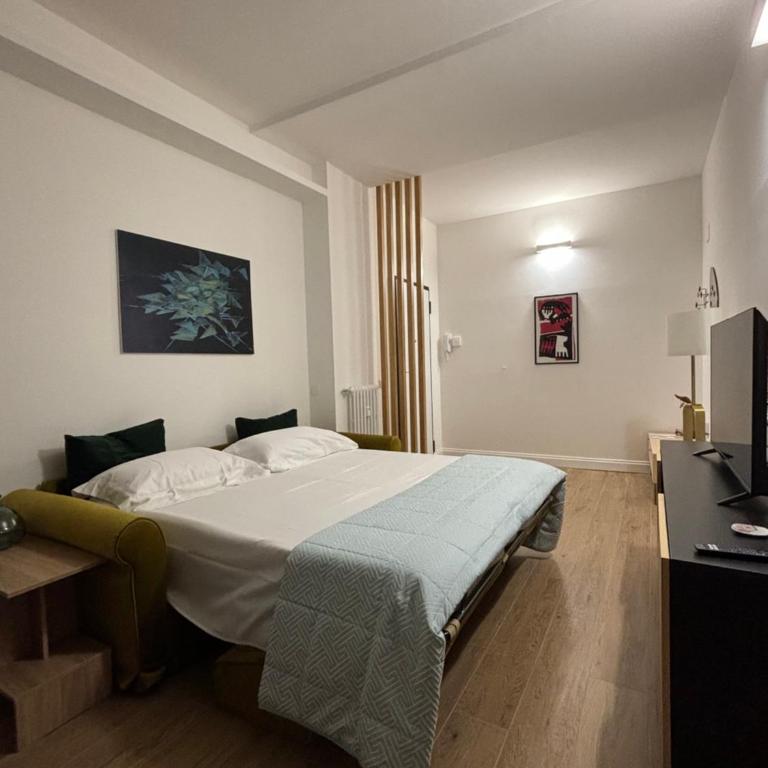 A casa di Edo - Deluxe One-Bedroom Apartment - 12