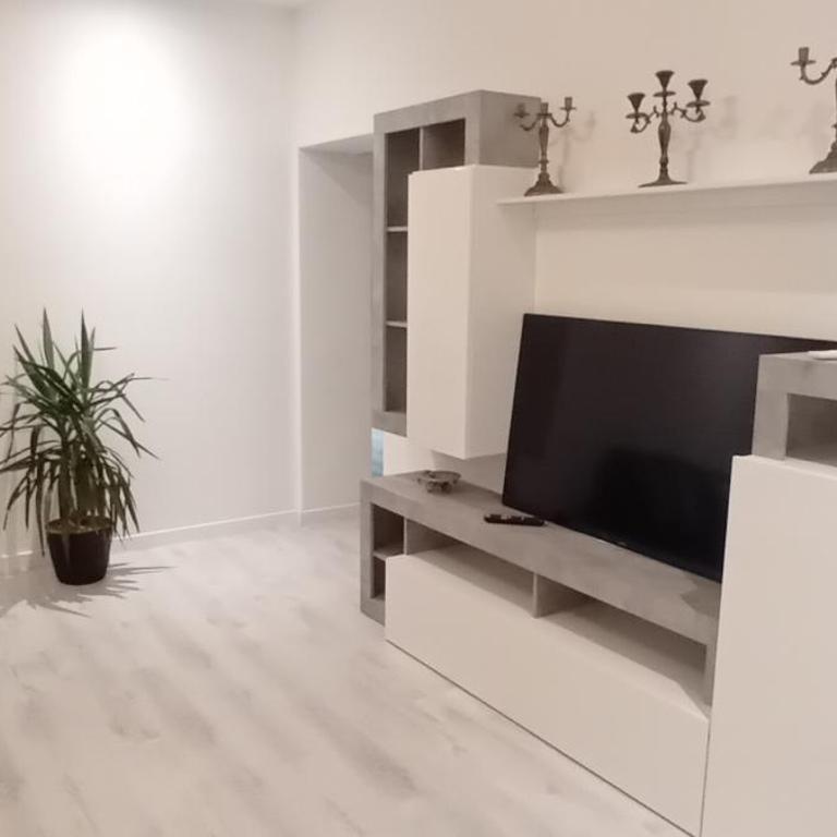 Fadi home - Appartamento con 2 Camere da Letto - 12