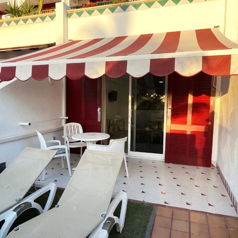 Prime garden-view Studios - One-Bedroom Apartment - 3