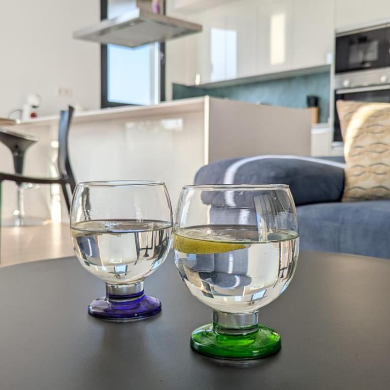 ALLONBAY sweet apartment - Two-Bedroom Apartment with Terrace and Sea View - 7