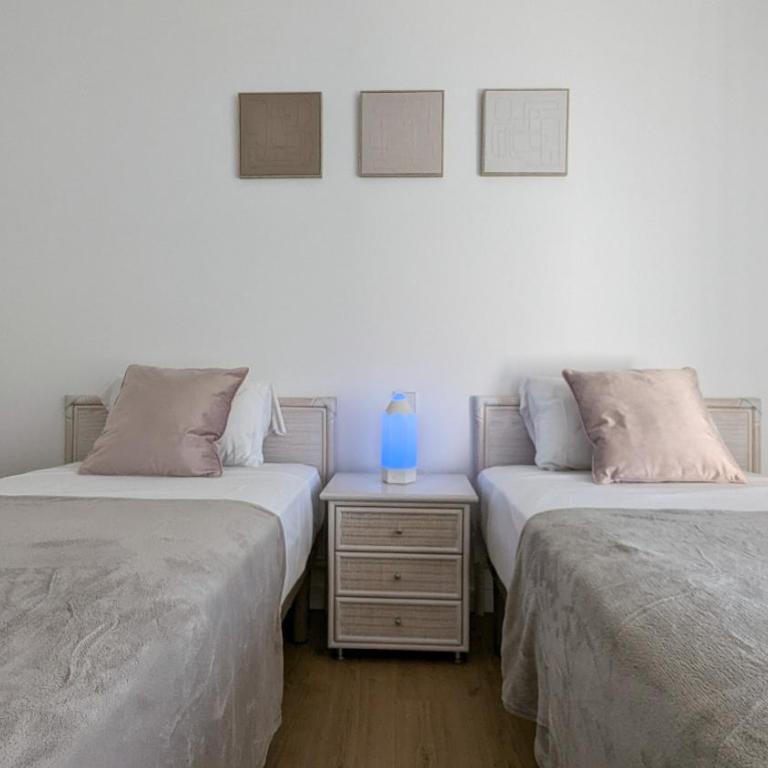 ALLONBAY sweet apartment - Two-Bedroom Apartment with Terrace and Sea View - 15