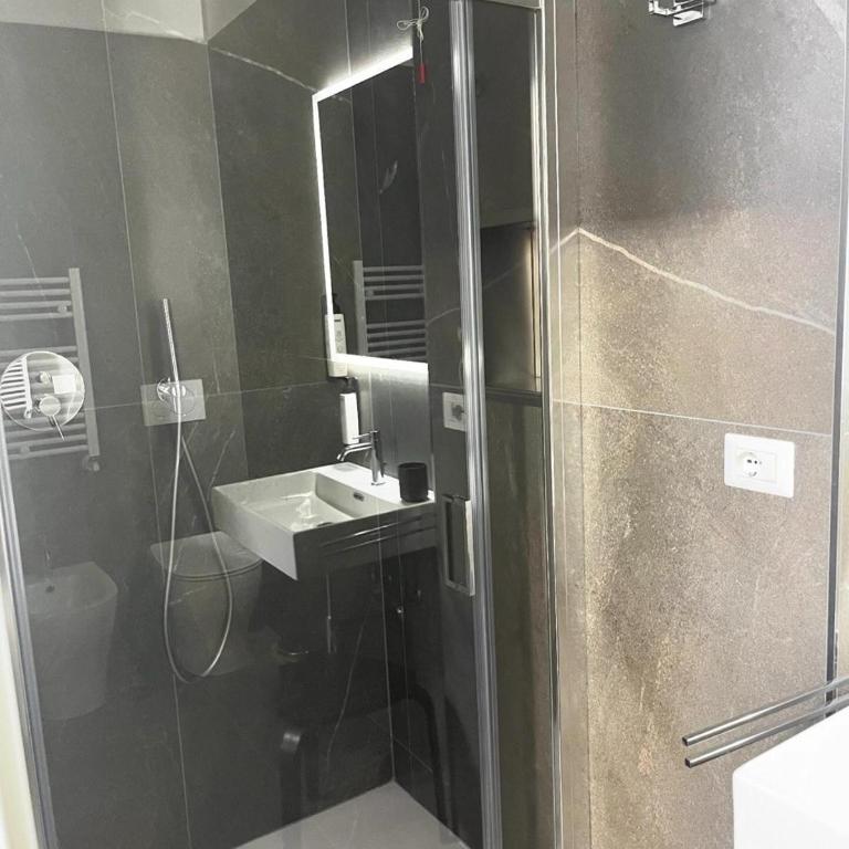 Inn Urbe Colosseo - Suite Familiare - 10