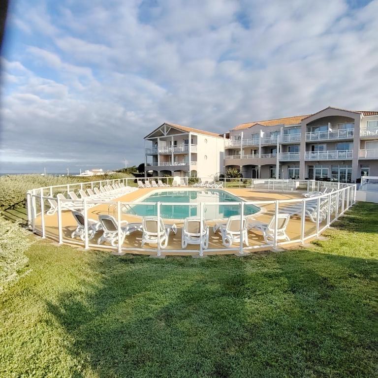 Appartement forever - Appartement - Vue sur Piscine - 2