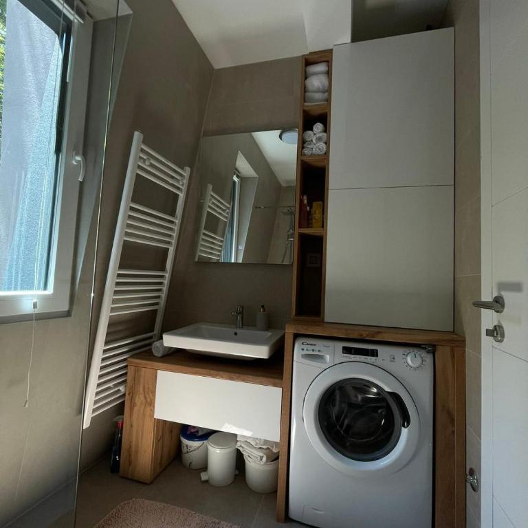 Oaza - One-Bedroom Apartment - 2