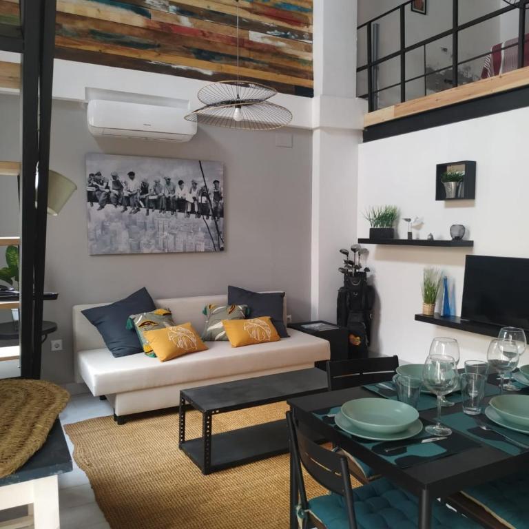 Centrico apartamento familiar con patio privado - Apartamento de 2 dormitorios - 5