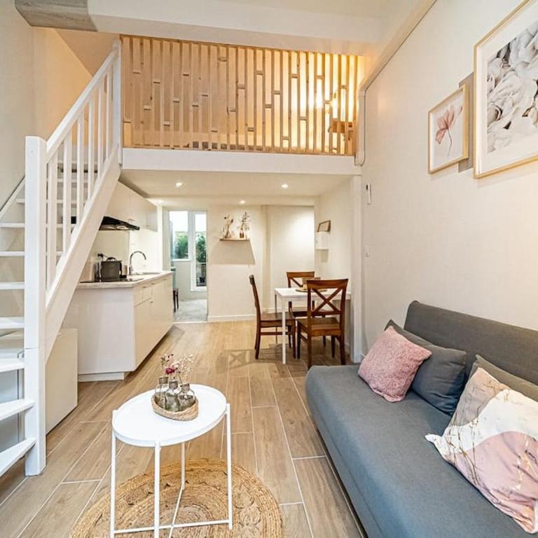 "Le Magnolia" Joli T1 25m2 Clim Terrasse Prox Gare Métro Tram - One-Bedroom Apartment - 1