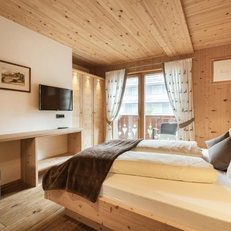 Apartments Burvel - Appartamento Premium con 3 Camere da Letto e Balcone - 3