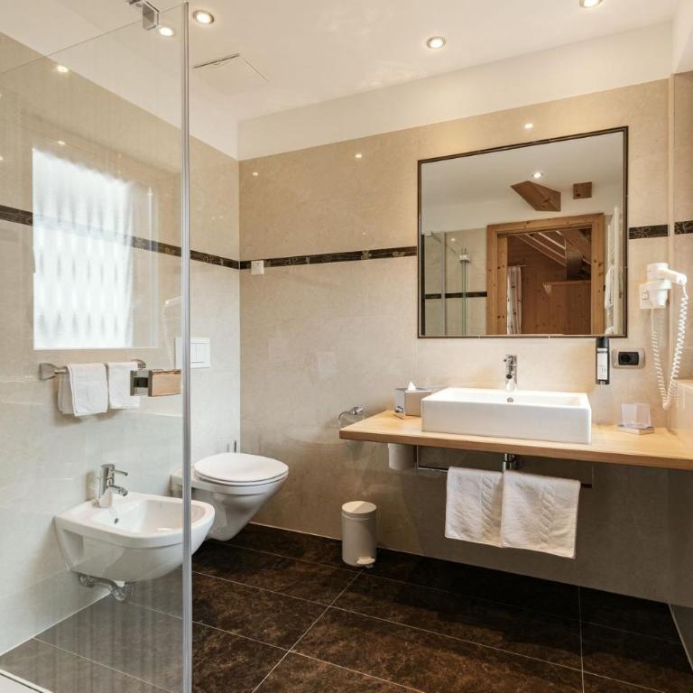 Apartments Burvel - Appartamento Premium con 3 Camere da Letto e Balcone - 6