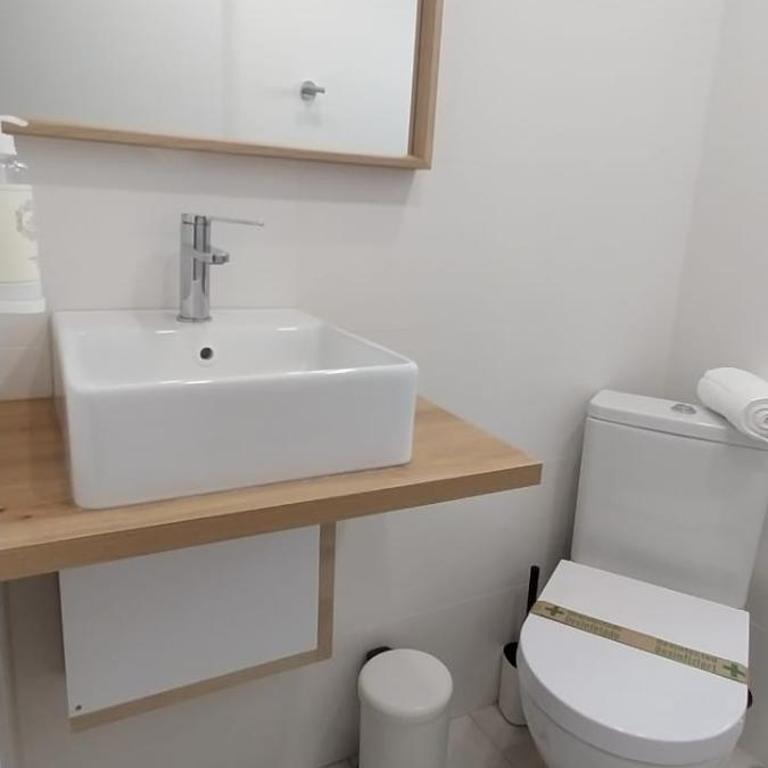 Why Not Houses Río - Three-Bedroom Apartment with Three-Bedroom Apartment with River View - 26