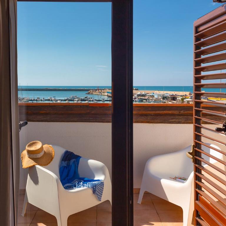 Hotel Aliai - Camera Matrimoniale con Balcone e Vista Mare - 3