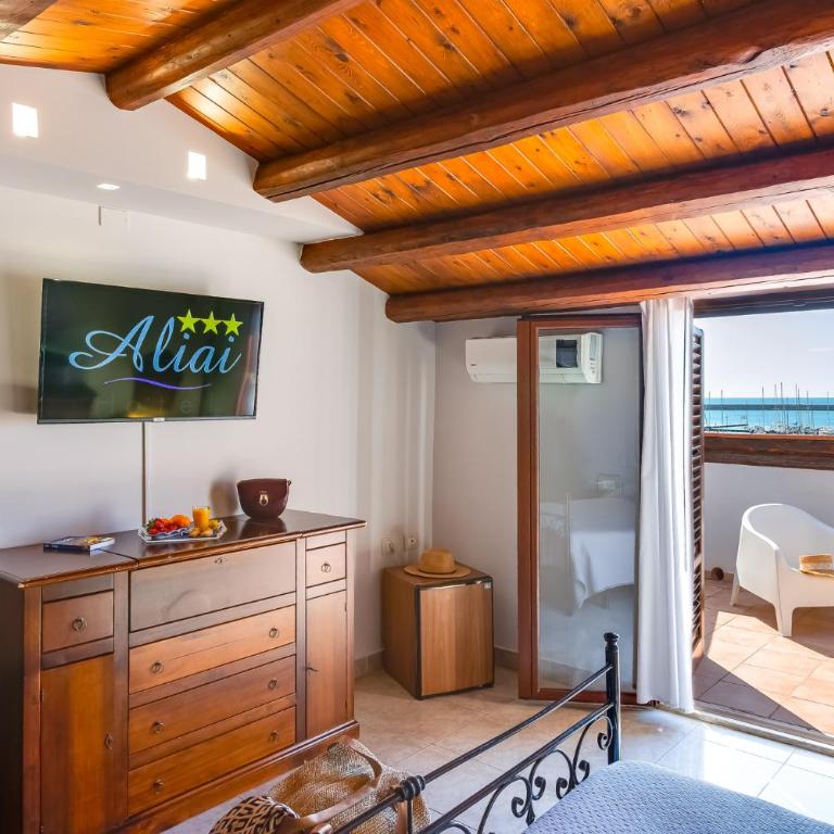 Hotel Aliai - Camera Matrimoniale con Balcone e Vista Mare - 14