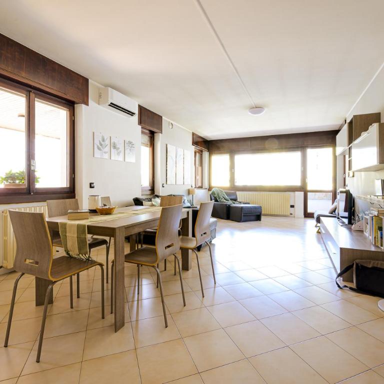 Casa dei Pini - Appartamento con 1 Camera da Letto e Terrazza - 11