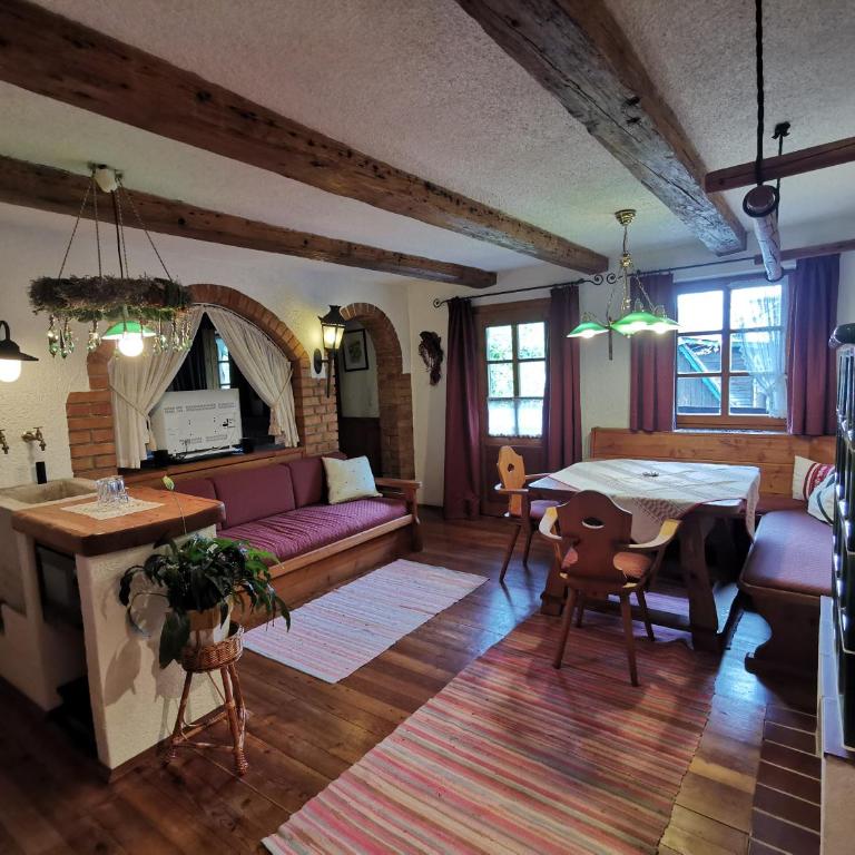 Pension Kirchleitn - Deluxe Suite mit Whirlpool-Badewanne - 2
