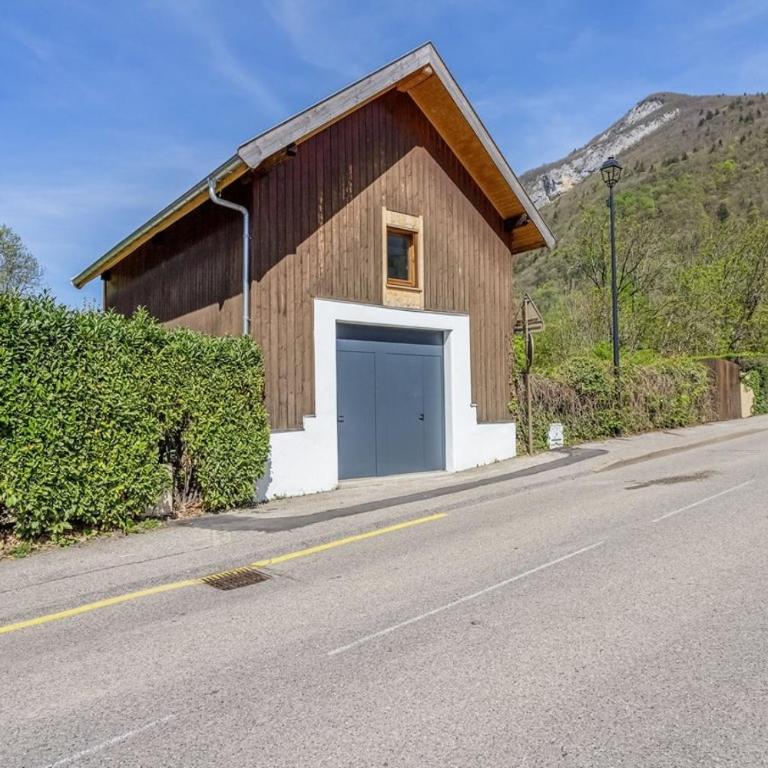 Renovated Chalet in the Heart of Menthon - Chalet 2 Chambres - 19