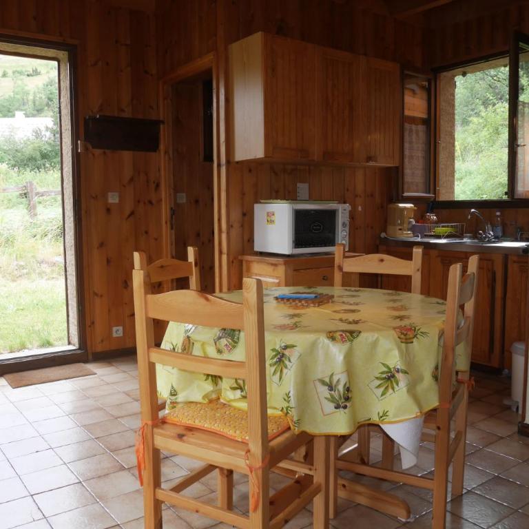 Small duplex chalet with garden - Appartement - 4