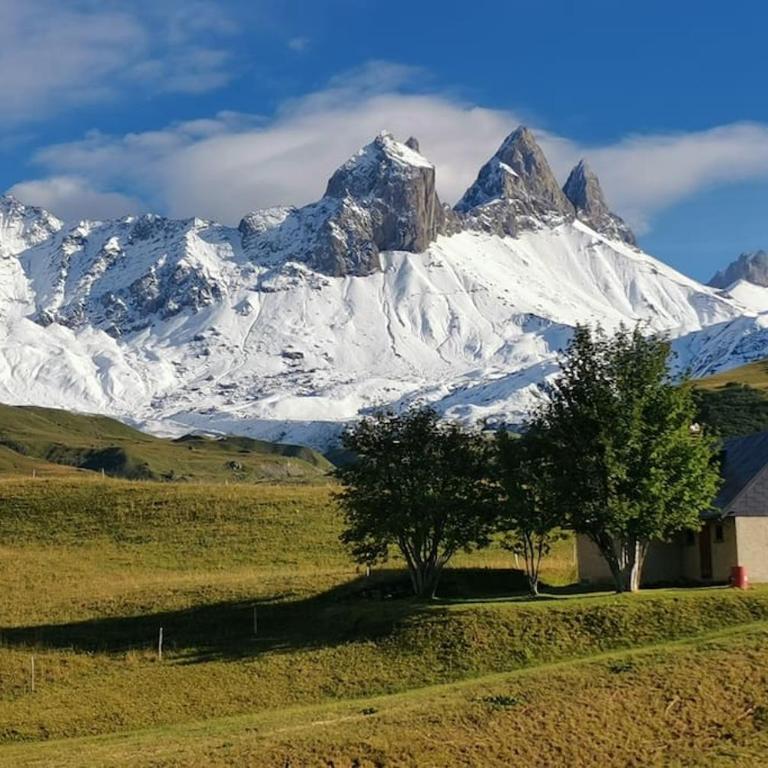 Joli F2 de 2 à 8 places, 300m centre station ski - Appartement 1 Chambre avec Balcon et Vue sur les Montagnes - 5
