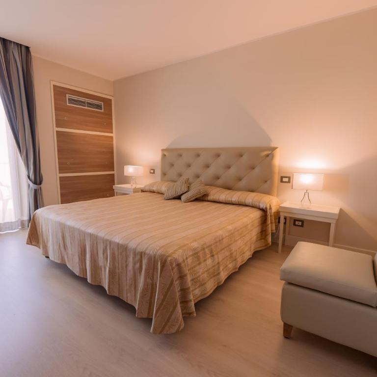Hotel Mirasole International - Camera Comfort Matrimoniale/Doppia con Letti Singoli - 3