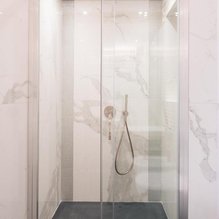 Firenze Boutique Rooms - Camera King Deluxe - 3
