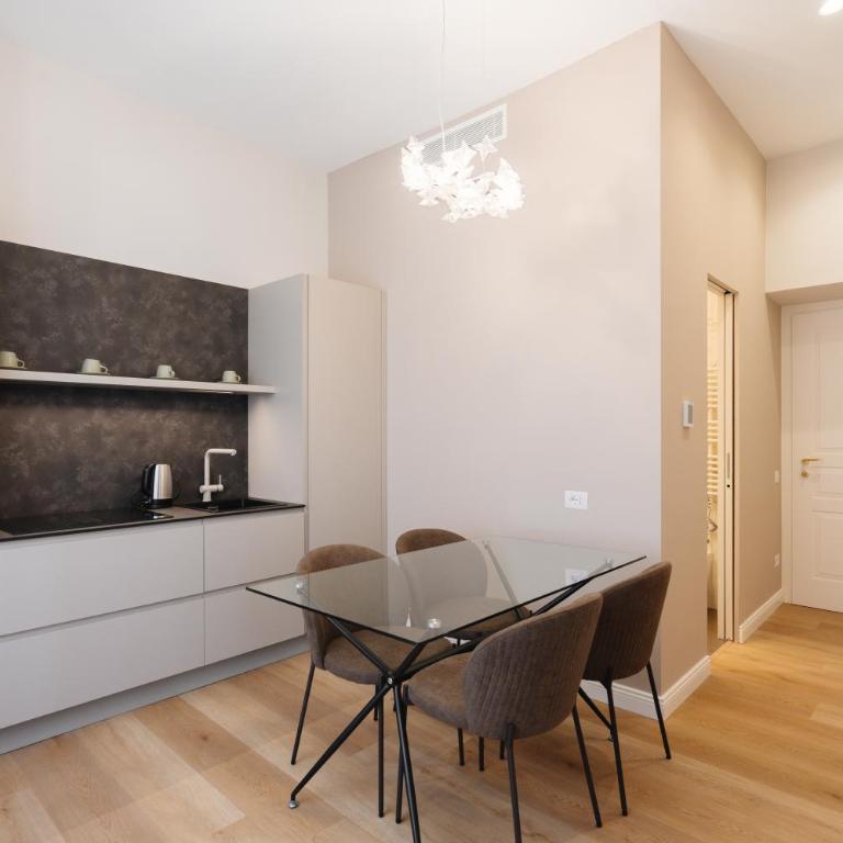 Firenze Boutique Rooms - Camera Quadrupla Luxury - 10