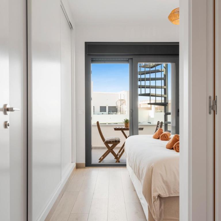 Luxury apartment with sunny roof terrace - Sonrisa - Two-Bedroom Apartment - 17