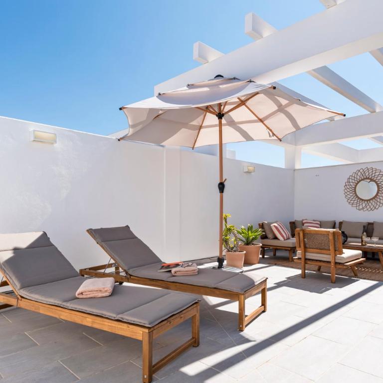 Luxury apartment with sunny roof terrace - Sonrisa - Two-Bedroom Apartment - 15