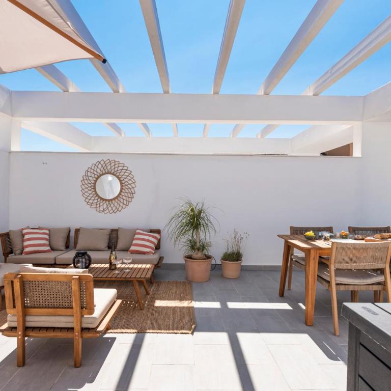 Luxury apartment with sunny roof terrace - Sonrisa - Two-Bedroom Apartment - 14
