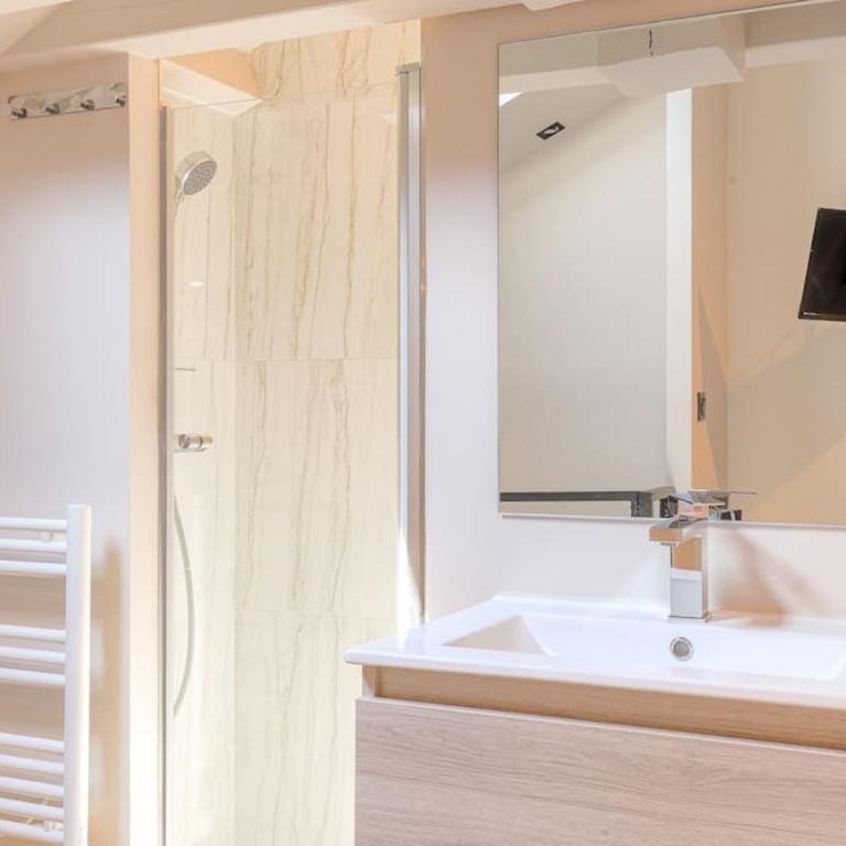 Studio moderne et équipé en duplex, Villeurbanne - One-Bedroom Apartment - 5