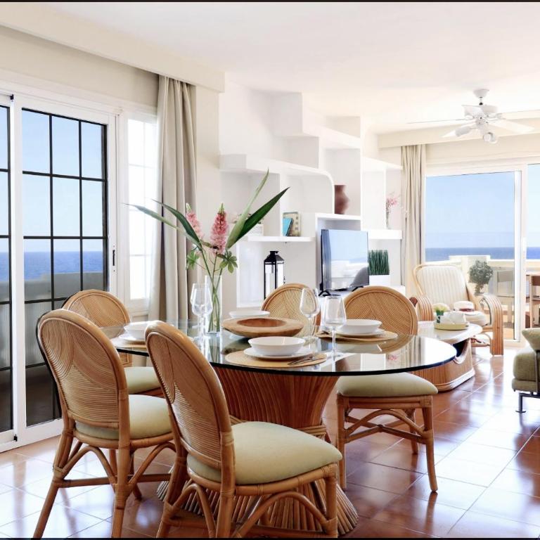 Apartamento con terraza vistas al mar - Apartamento de 3 dormitorios - 5